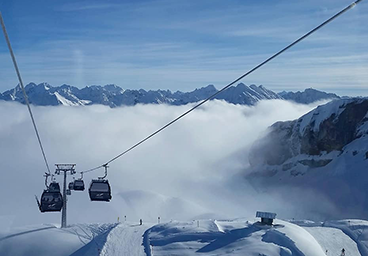 freeride skitour frau bergschön allgäu 2018 bergschön skigebiet allgäu ifen opening winter hoherifen