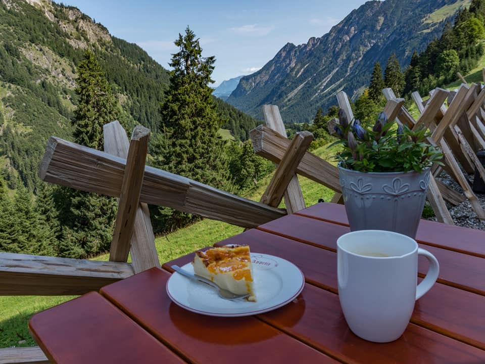 enzianhuette bergschön fraubergschön