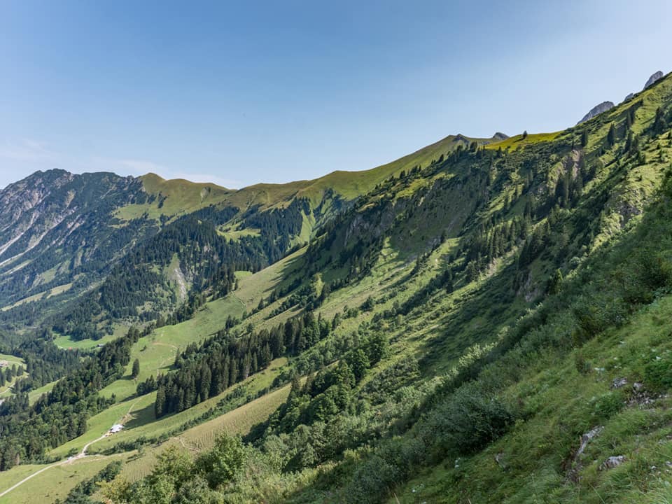 enzianhuette  bergschön fraubergschön