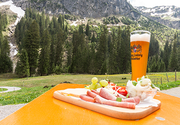 fruehschoppen bärgunt hütte 2018 bergschön