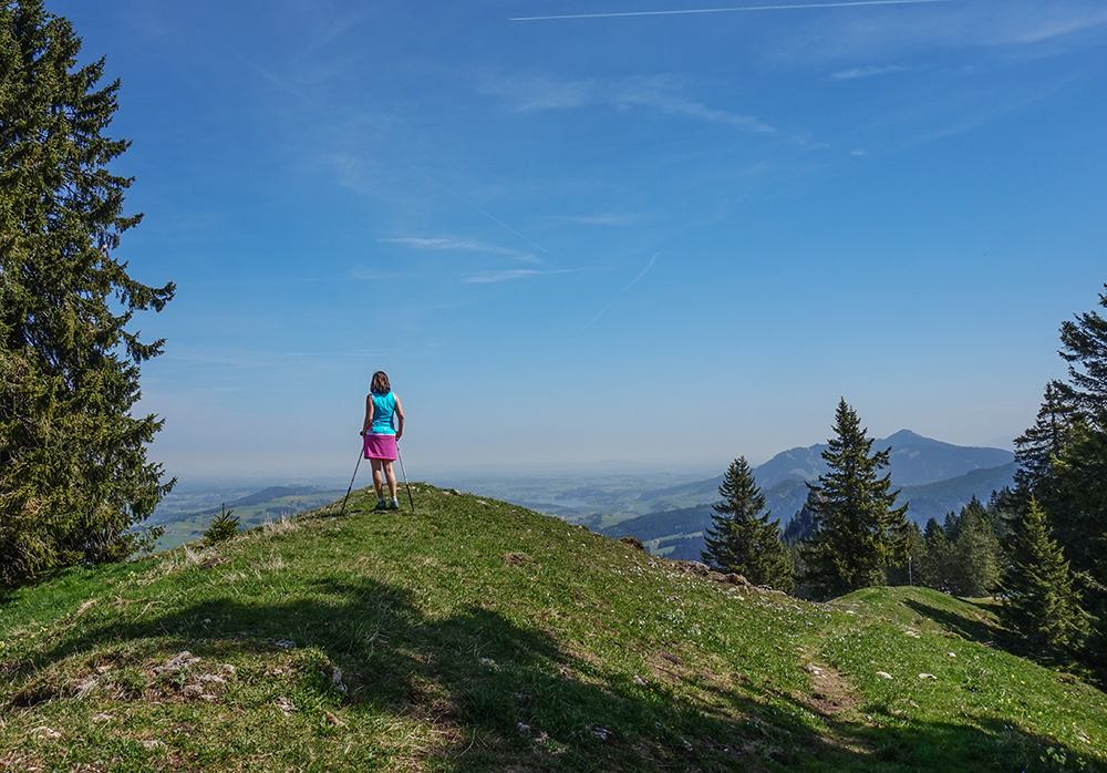 FRAU BERGSCHÖN OBERALLGÄU GRÜNTEN 