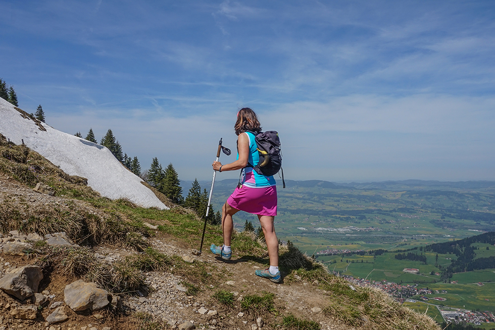 FRAU BERGSCHÖN OBERALLGÄU GRÜNTEN 