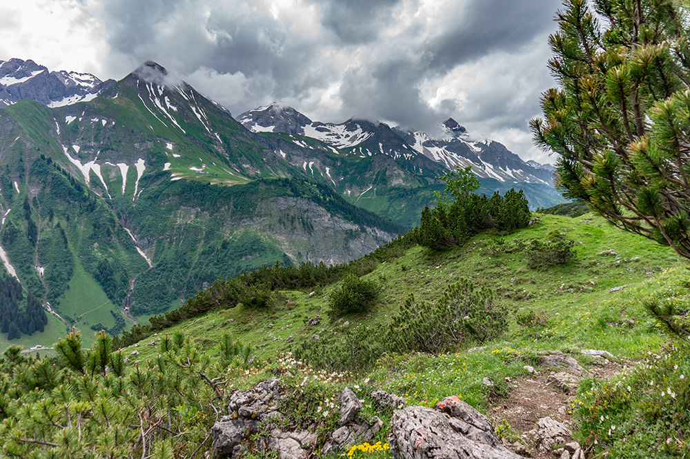 Frau Bergschön Oberallgäu Oberstdorf Guggersee Bergtour