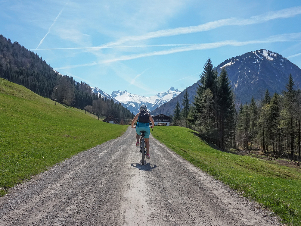 Frau Bergschön Oberallgäu Spielmannsau