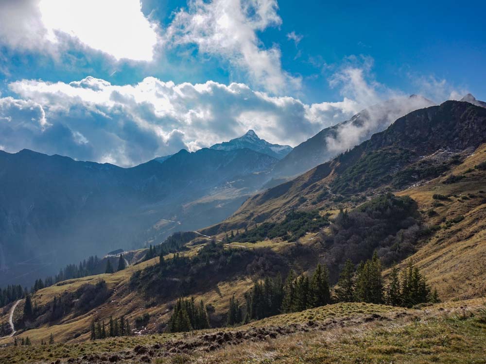 vilsalpsee tannheimer tal bergschön frau bergschön