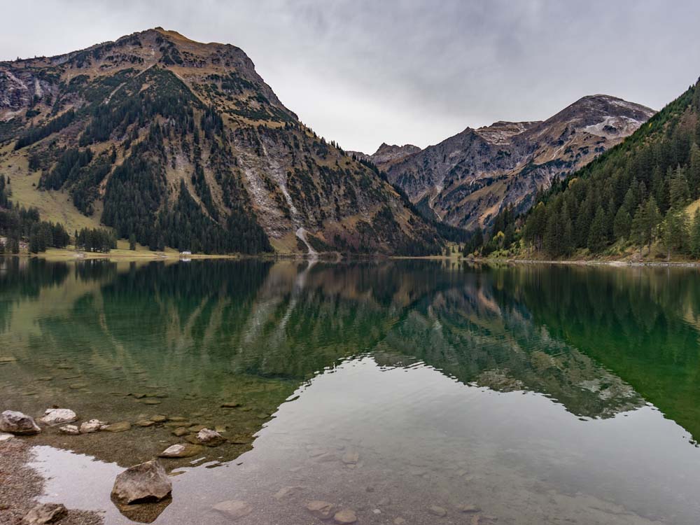 vilsalpsee tannheimer tal bergschön frau bergschön