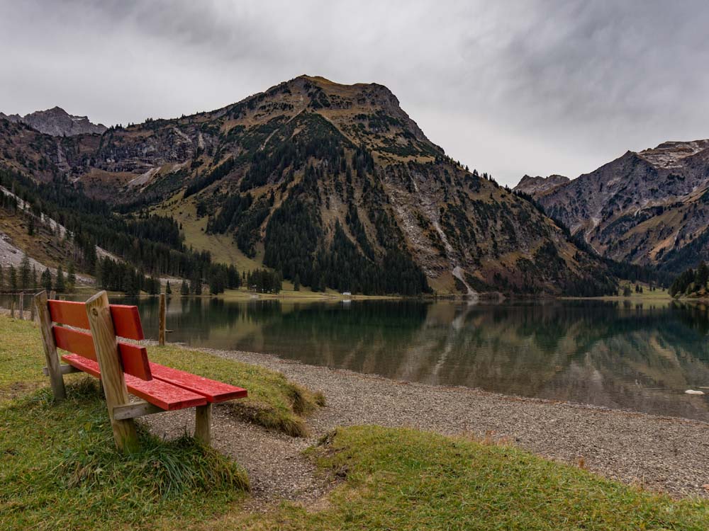 vilsalpsee tannheimer tal bergschön frau bergschön