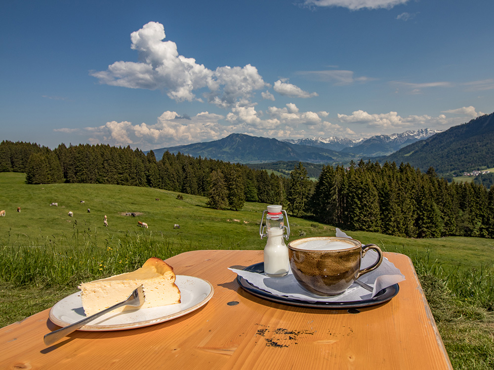 Frau BErgschön Siedelalpe Mädels Tour