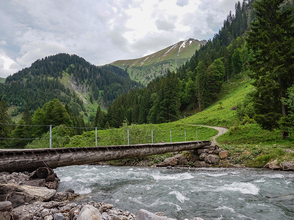 Frau Bergschön Oberallgäu Rappental Tour E-Bike Ebike EMountainbike