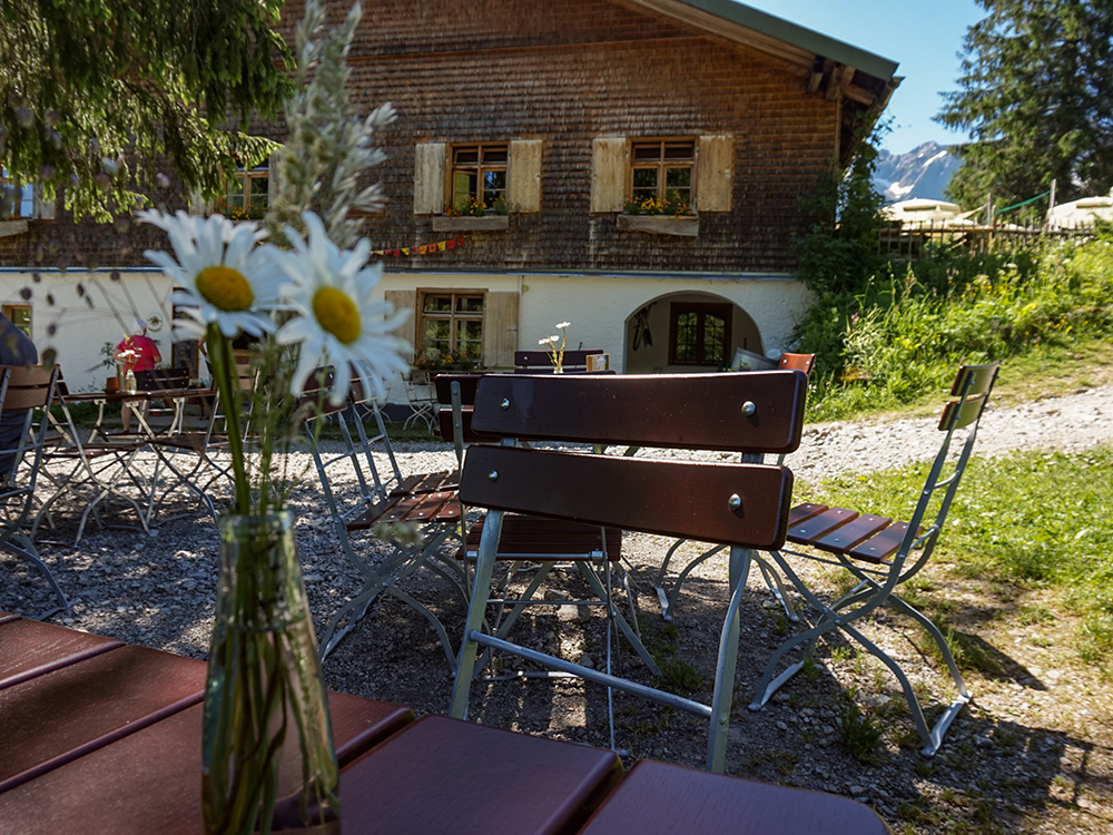 Frau Bergschön Retterschwangertal