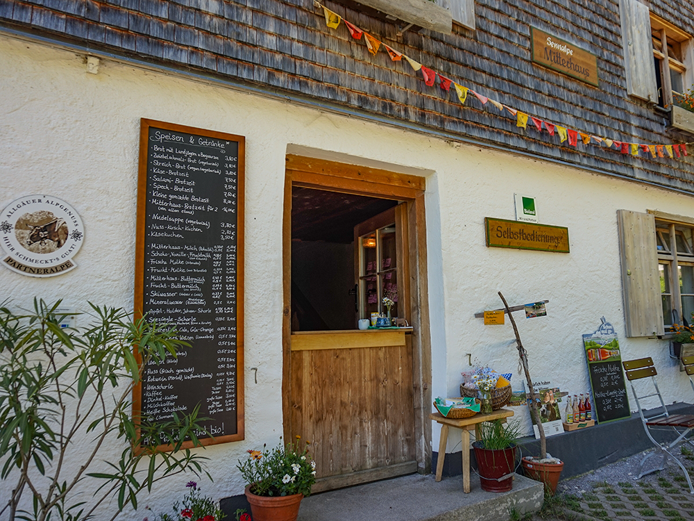 Frau Bergschön Retterschwangertal