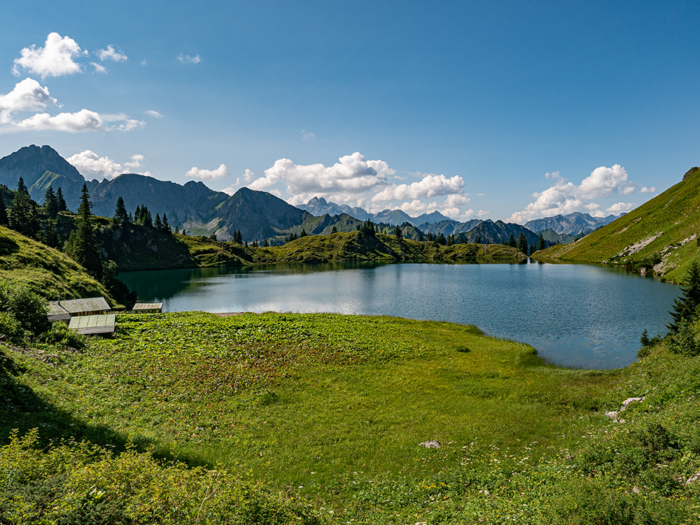 Frau Bergschön Oberallgäu Seealpsee