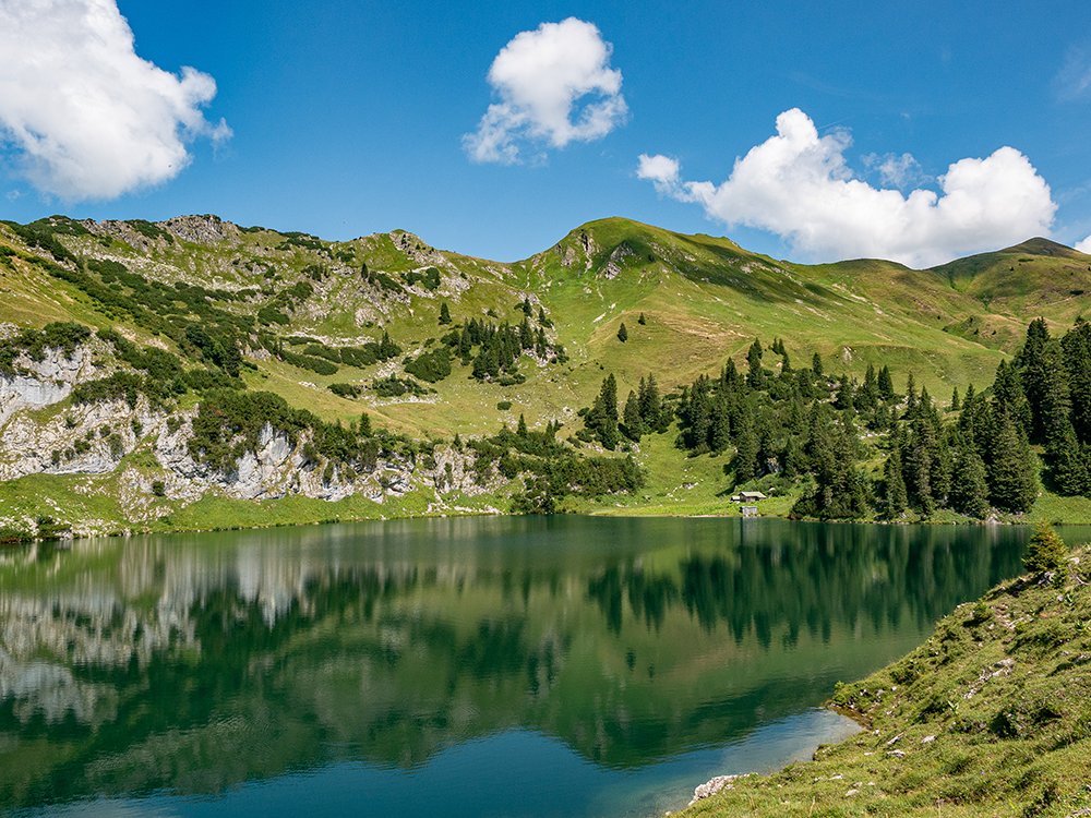 Frau Bergschön Oberallgäu Seealpsee