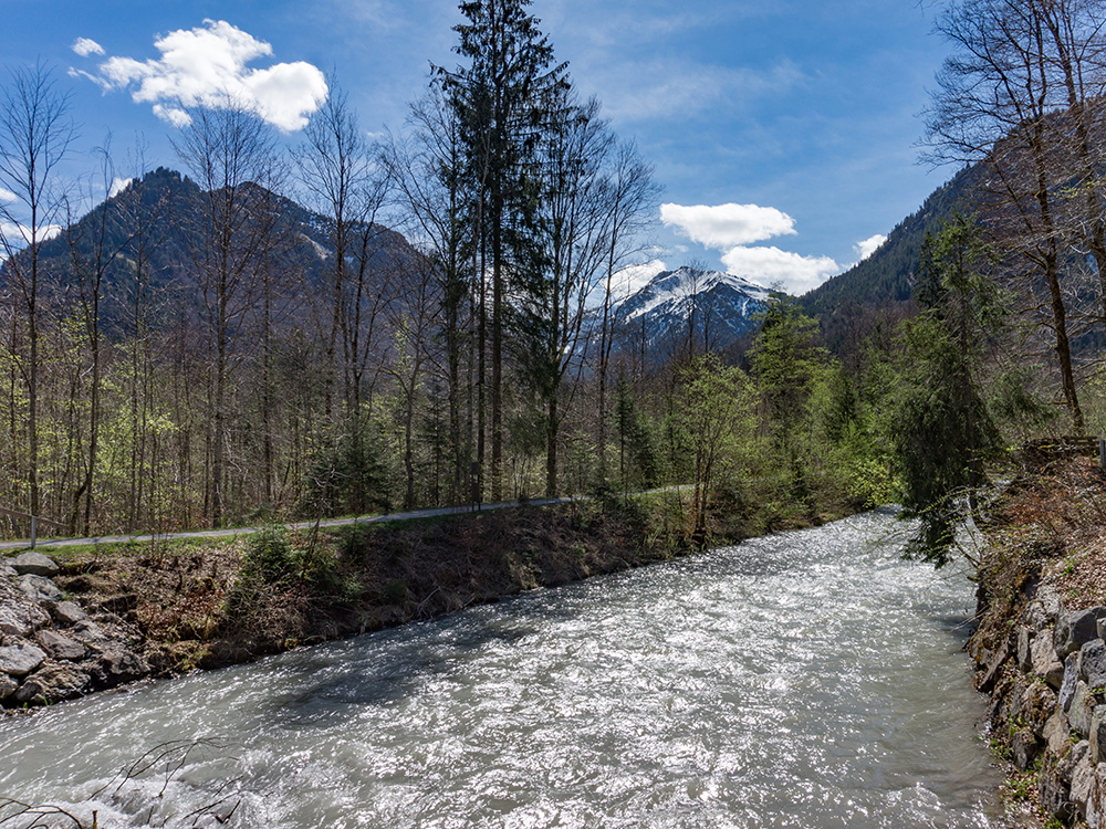 Frau Bergschön Freibergsee ins Stillachtal