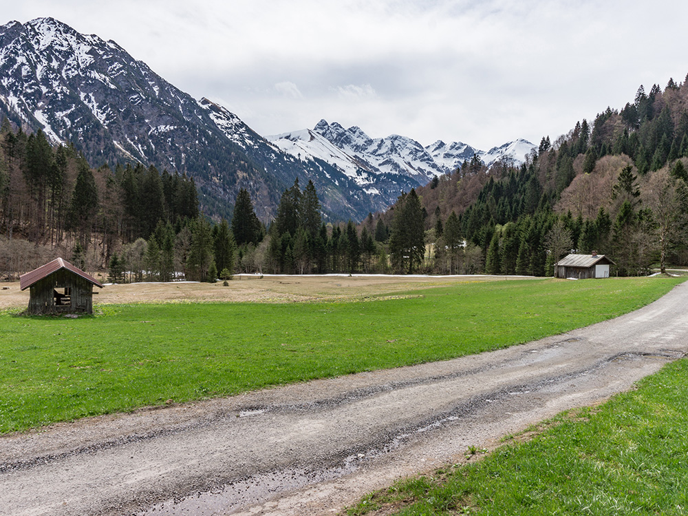 Frau Bergschön Freibergsee ins Stillachtal