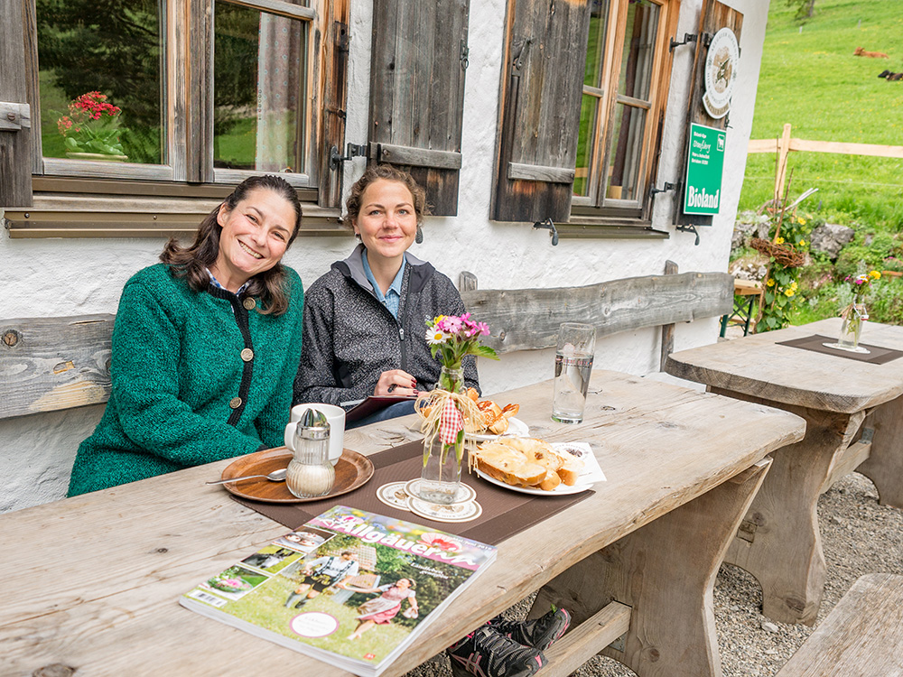 Frau Bergschön Oberallgäu Strausbergalpe