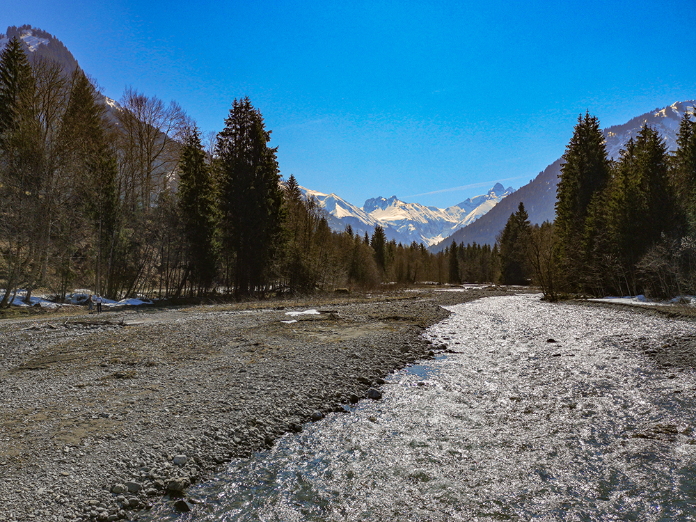 Frau Bergschön Trettachtal Oberstdorf