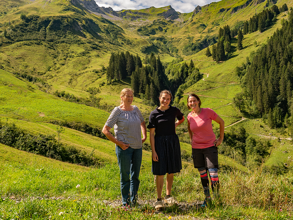 Frau Bergschoen Alpe Plättele Hintersteinertal