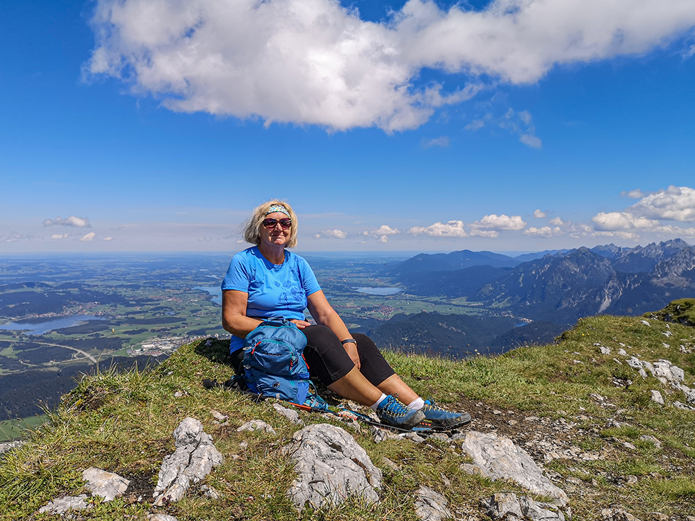 Frau Bergschoen Oytal Alpgenuss Käseralpe Gutenalpe Oberstdorf