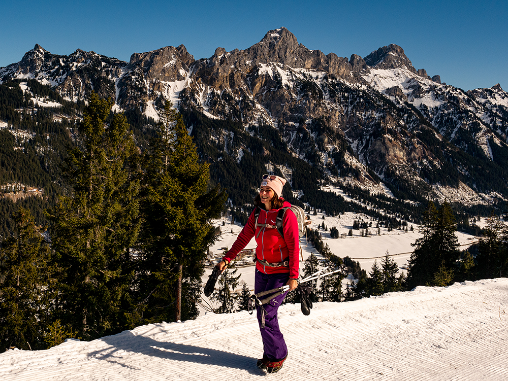 Frau Bergschön Naturschneeparadies Nesselwängle