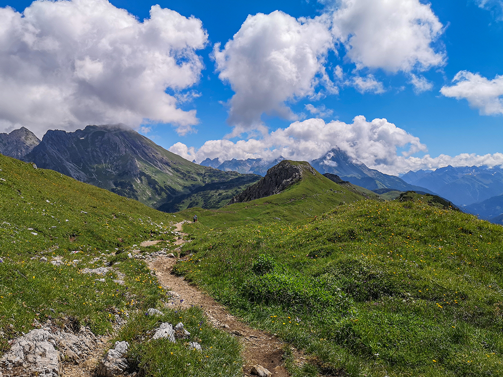 Frau Bergschoen Widerstein Kleinwalsertal Gemsteltal Bärgundtal