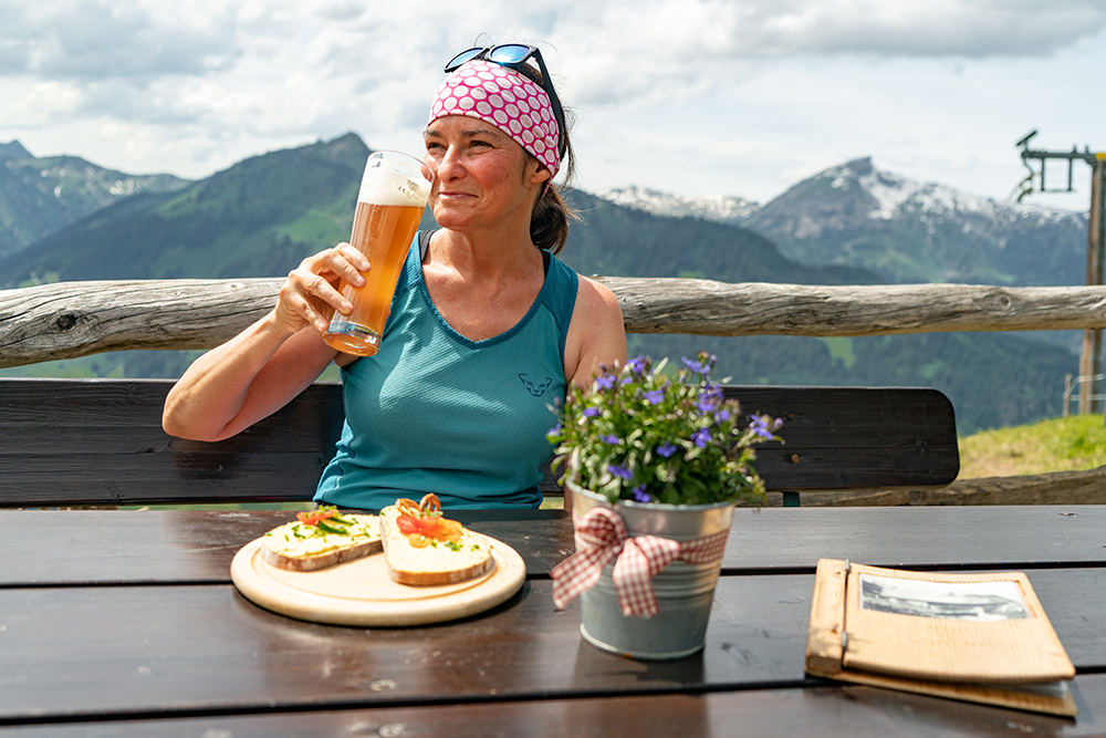 Frau Bergschön Alpe kuhgehren