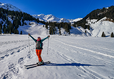 Frau Bergschön Allgäu Kleinwalsertal Skitour Schwarzwassertal